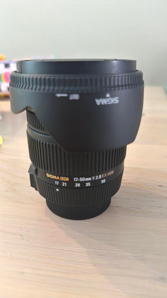 Sigma 17-50 mm lens. DC in stop staat. EX HSM. Voor Nikon, Ophalen of Verzenden, Zo goed als nieuw, Standaardlens
