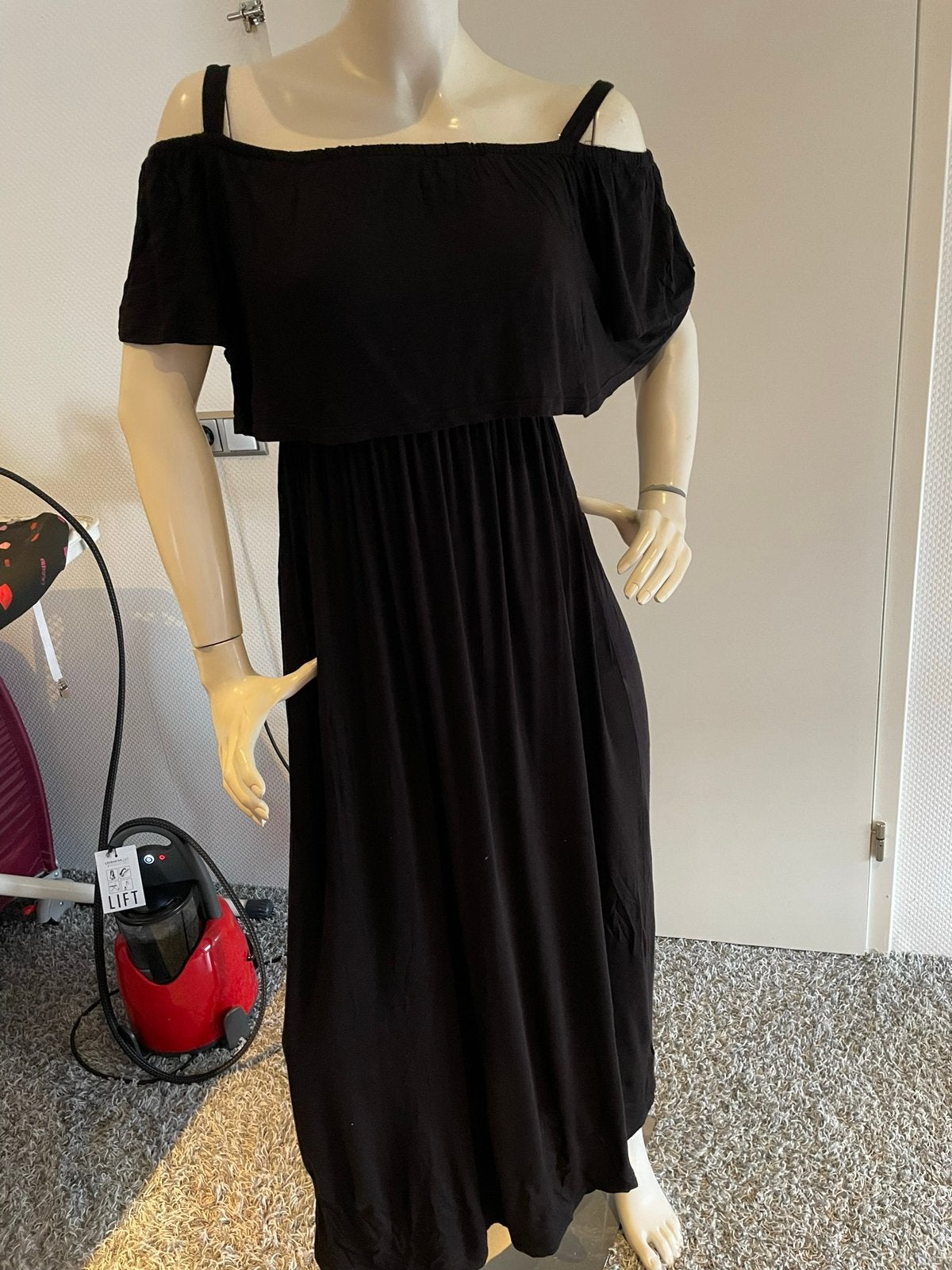 Blooming marvelous over de schouder jurkje maat m, Kleding | Dames, Maat 38/40 (M), ., Zwart, Ophalen of Verzenden