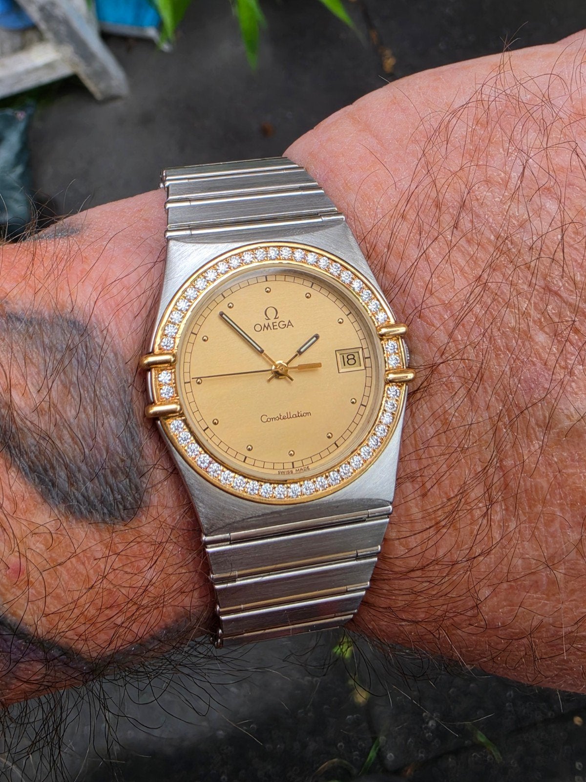 Omega Constellation met factory gezette briljanten lunette, Ophalen of Verzenden, Zo goed als nieuw, Goud, Overige merken