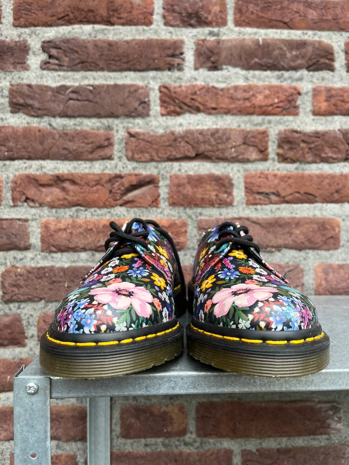 Dr. Martens 1461 Wanderlust maat 37, Dr. Martens, Docs, Lage of Enkellaarzen, Nieuw