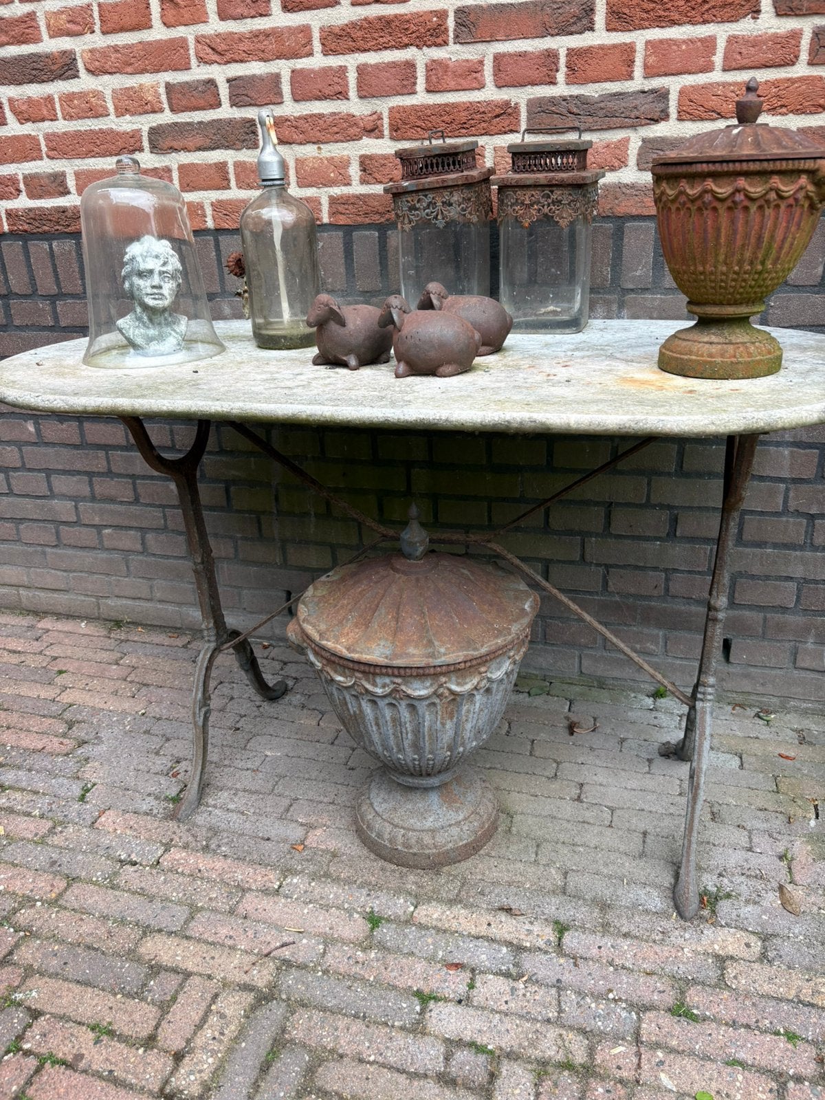 Gietijzeren vazen, Tuin en Terras, Tuinvazen, Ophalen of Verzenden, Gebruikt