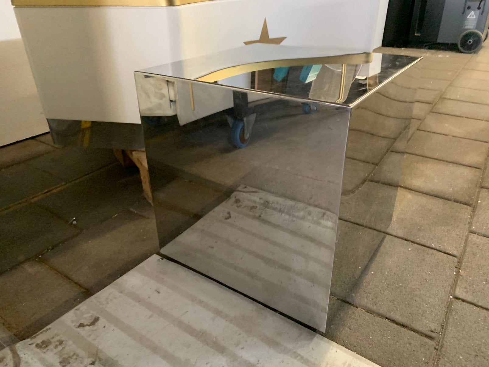 Rvs hoogglans kubus / vintage, Ophalen, Zo goed als nieuw, Rechthoekig