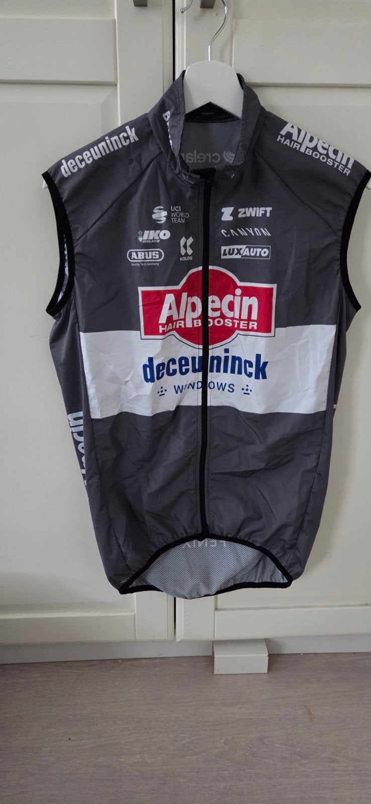 Alpecin Deceuninck Fenix fietsvest/windvest maat 4, Verzenden, Zo goed als nieuw