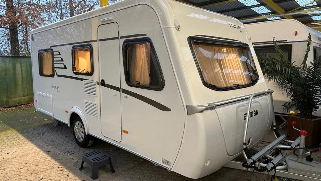 Eriba Nova Light 442 - BORCULO, Caravans en Kamperen, Standaardzit, Bedrijf, Tot en met 3, 5 tot 6 meter