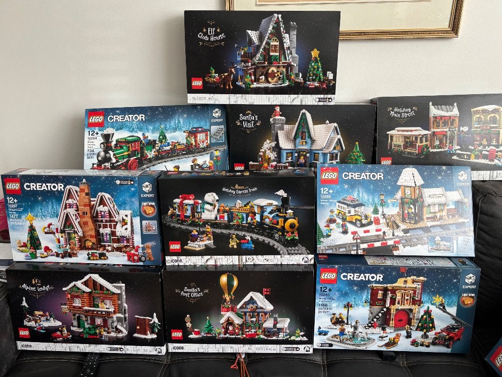 LEGO Creator Expert,Winter Village NEW, per stuk te koop, Lego, Nieuw, Ophalen of Verzenden, Ongeopend/sealed