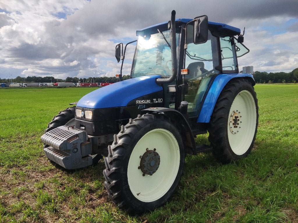 NEW HOLLAND tractor (type TL90, 90 pk, 5.768 uur, 4WD,), Zakelijke goederen, Agrarisch | Tractoren, Gebruikt, New Holland, New Holland