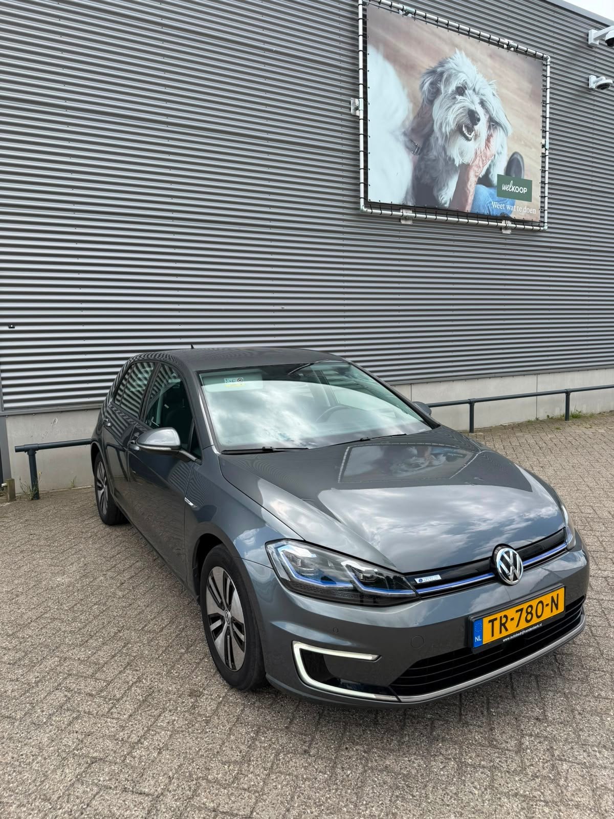 Volkswagen E-Golf / Apk / Acc / Airco / Navi / Led / Parkeer, Auto's, Volkswagen, 596 min, 136 pk, Gebruikt, 35 kWh