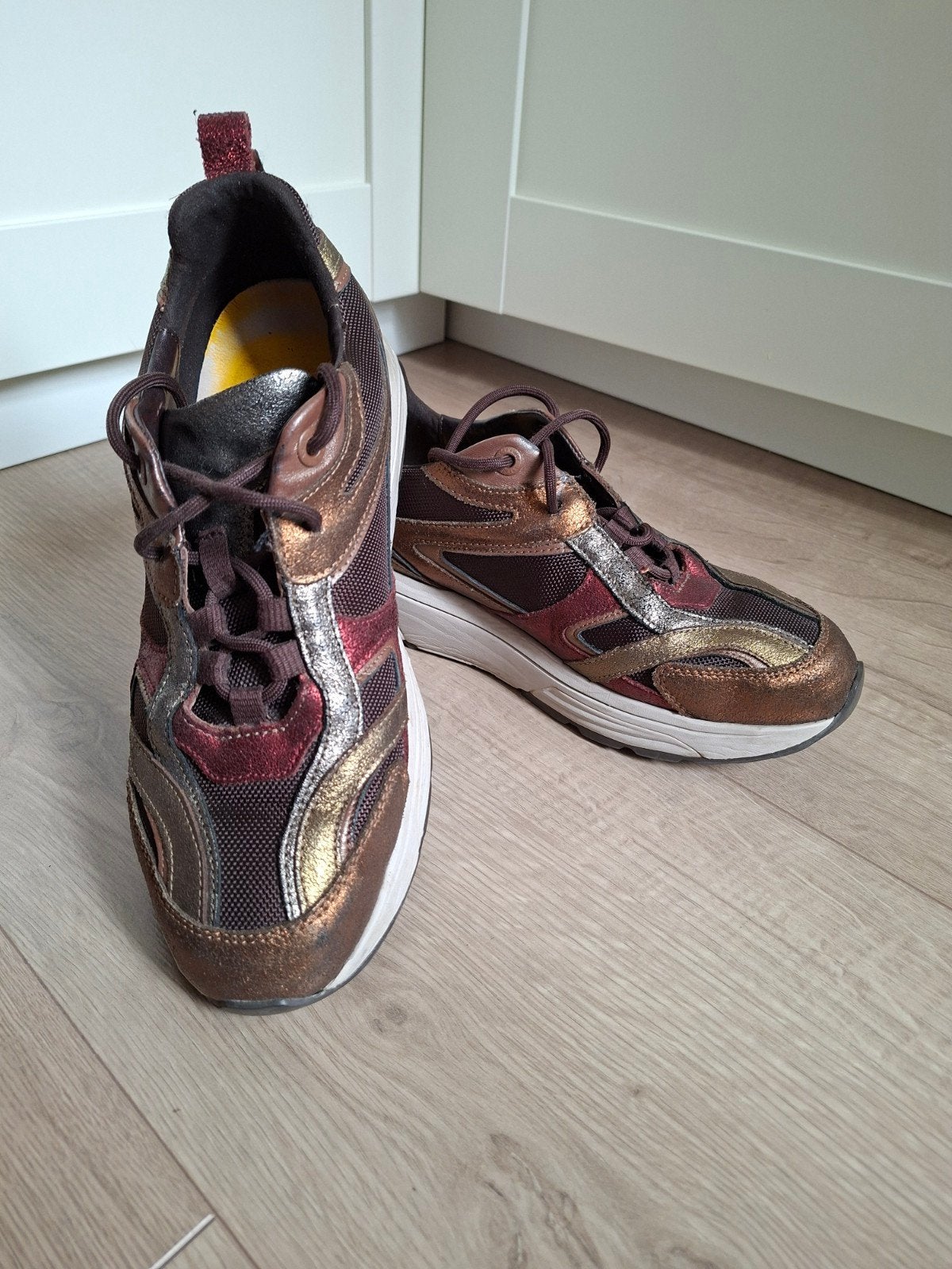 Xsensible Brooklyn women brown burgundy mt 40, Xsensible, Bruin, Ophalen of Verzenden, Sneakers of Gympen