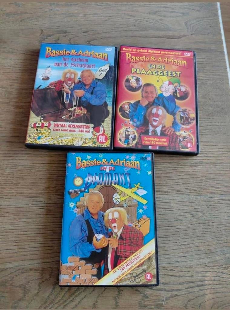 Bassie en Adriaan Schatkaart 1, Plaaggeest en Diamant dvds, Avontuur, Alle leeftijden, Ophalen of Verzenden, Zo goed als nieuw
