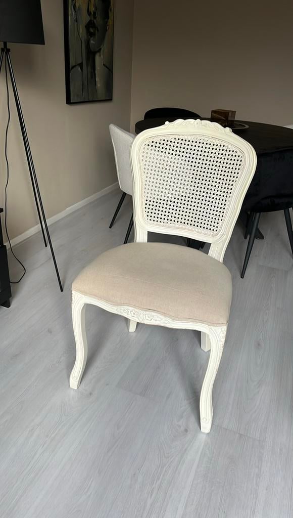 Witte stoel, Ophalen, Zo goed als nieuw, Wit, Vijf, Zes of meer stoelen