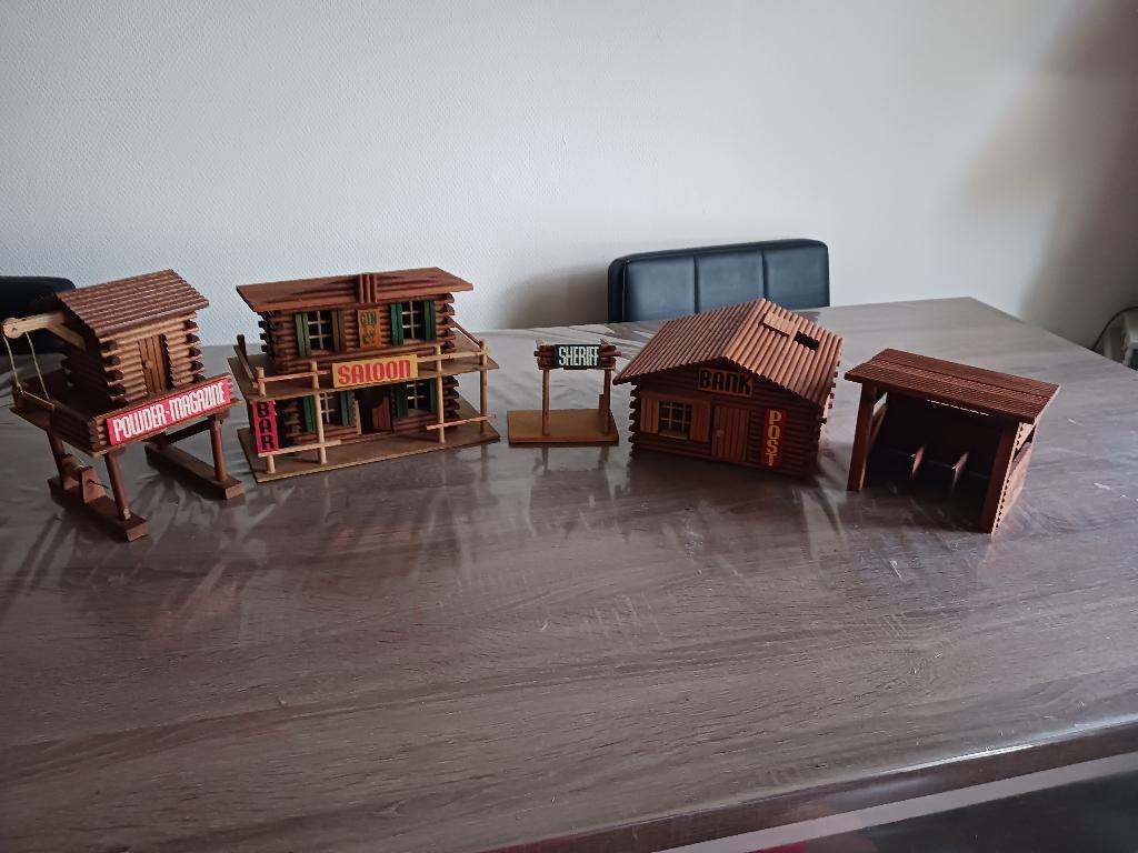 Vintage Westernhuisjes Hausser en Oehme, Ophalen of Verzenden
