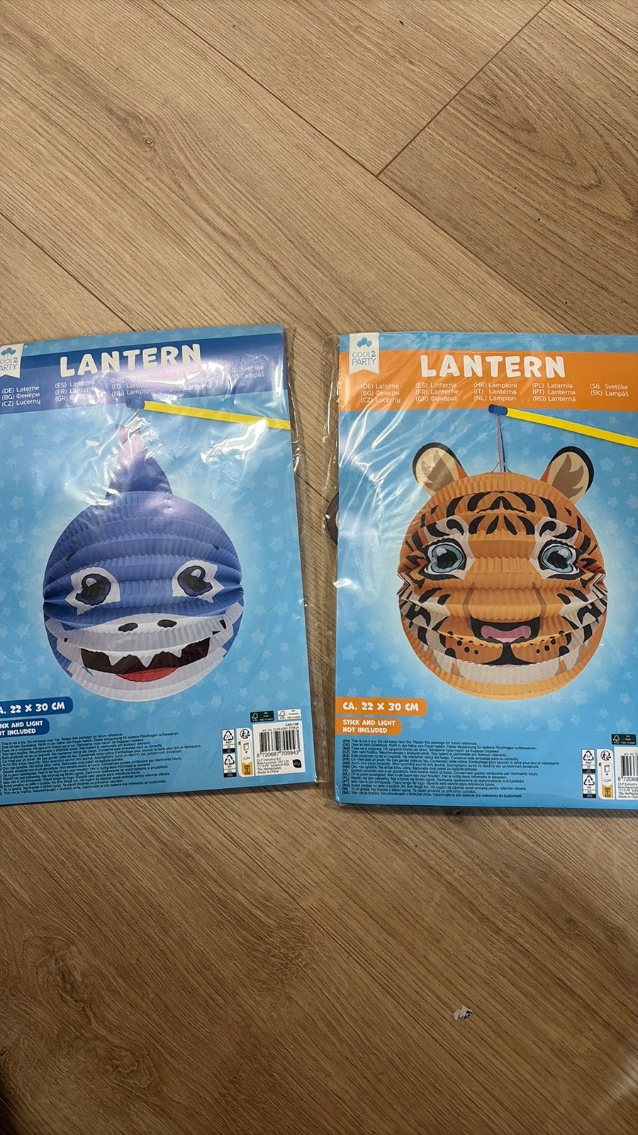 NIEUW! Lampions (haai en tijger), Hobby en Vrije tijd, Feestartikelen, Ophalen of Verzenden, Zo goed als nieuw