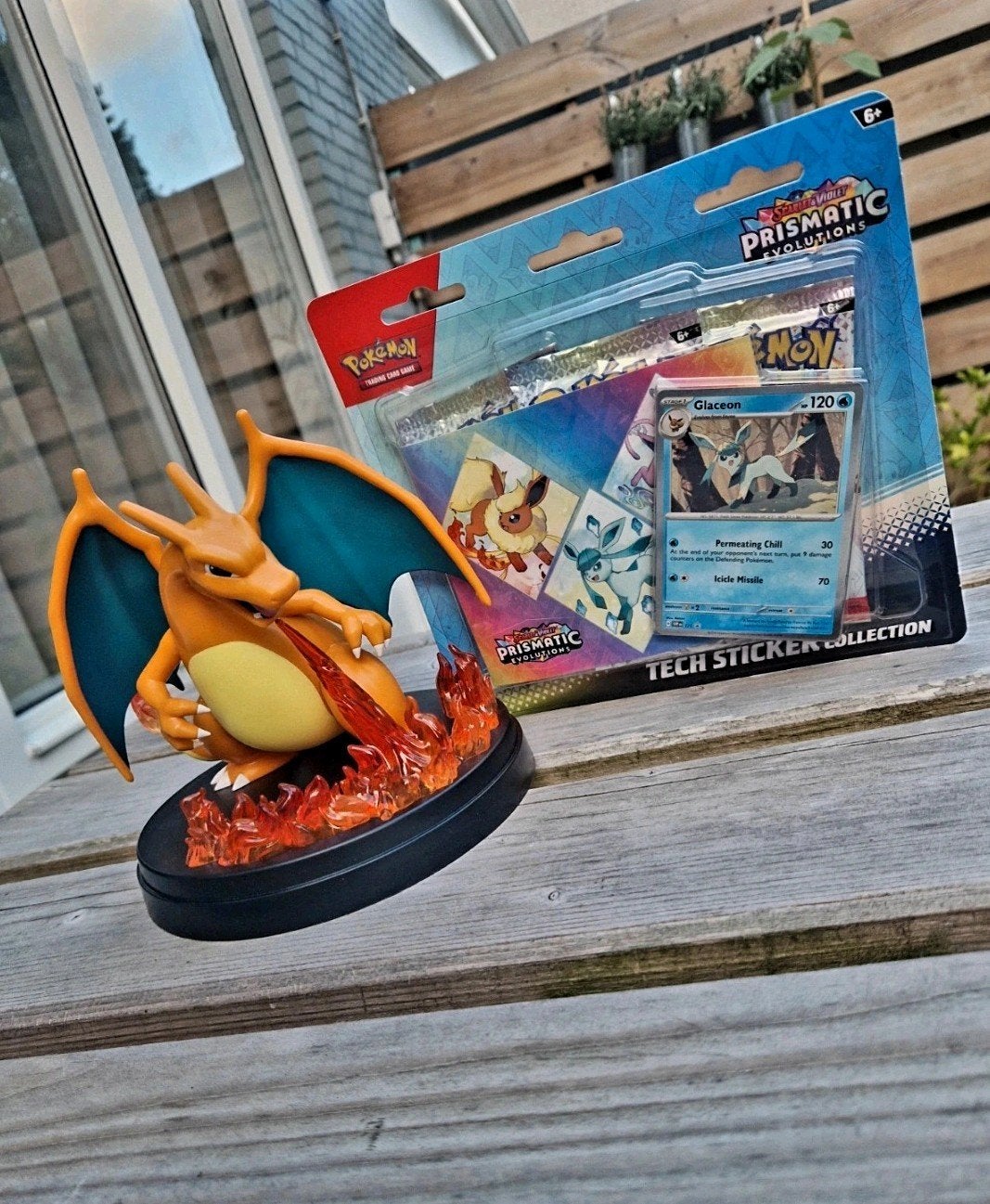 Pokémon TCG - Prismatic Evolutions Tech sticker collectie!, Ophalen of Verzenden, Nieuw, Boosterbox, Foil