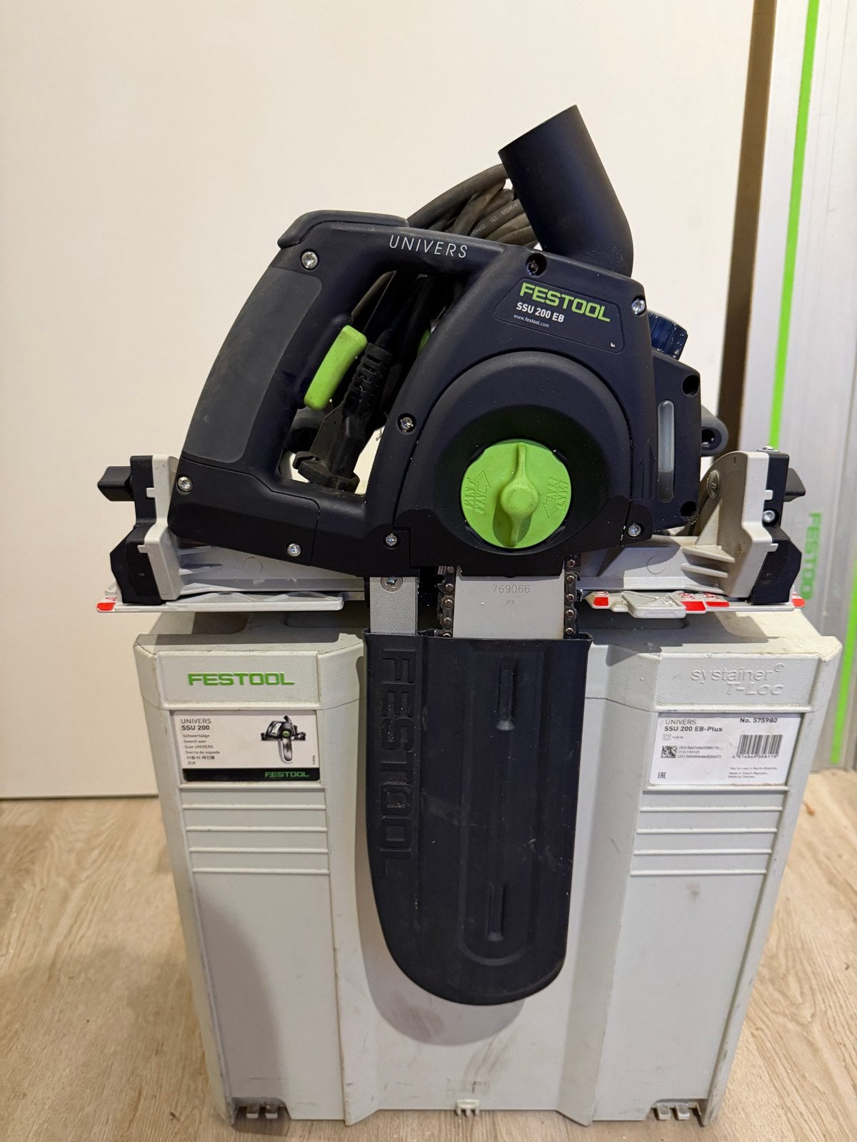 AW verhuur | Festool zwaardzaag kettingzaag voor overkapping, Ophalen, 70 mm of meer, Kettingzaag, Zo goed als nieuw