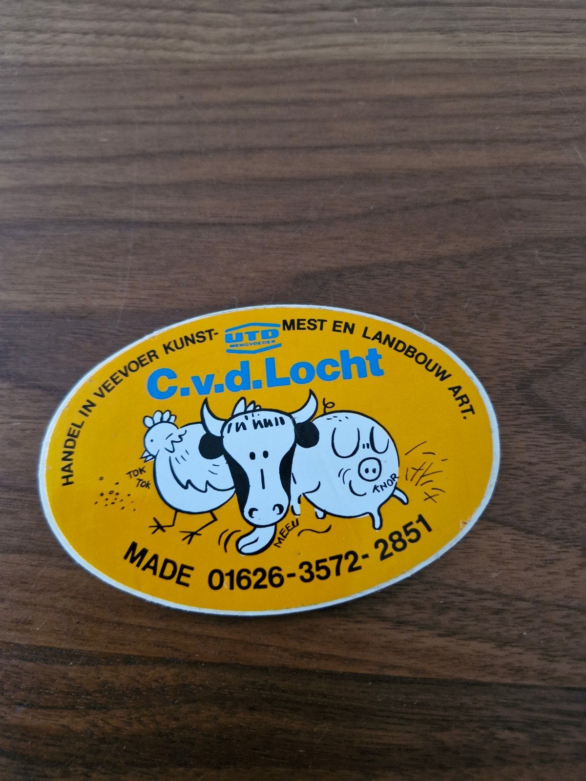 610 Vintage Sticker C.v.d.Locht Veevoer Mest Landbouw, Ophalen of Verzenden, Zo goed als nieuw, Overige typen