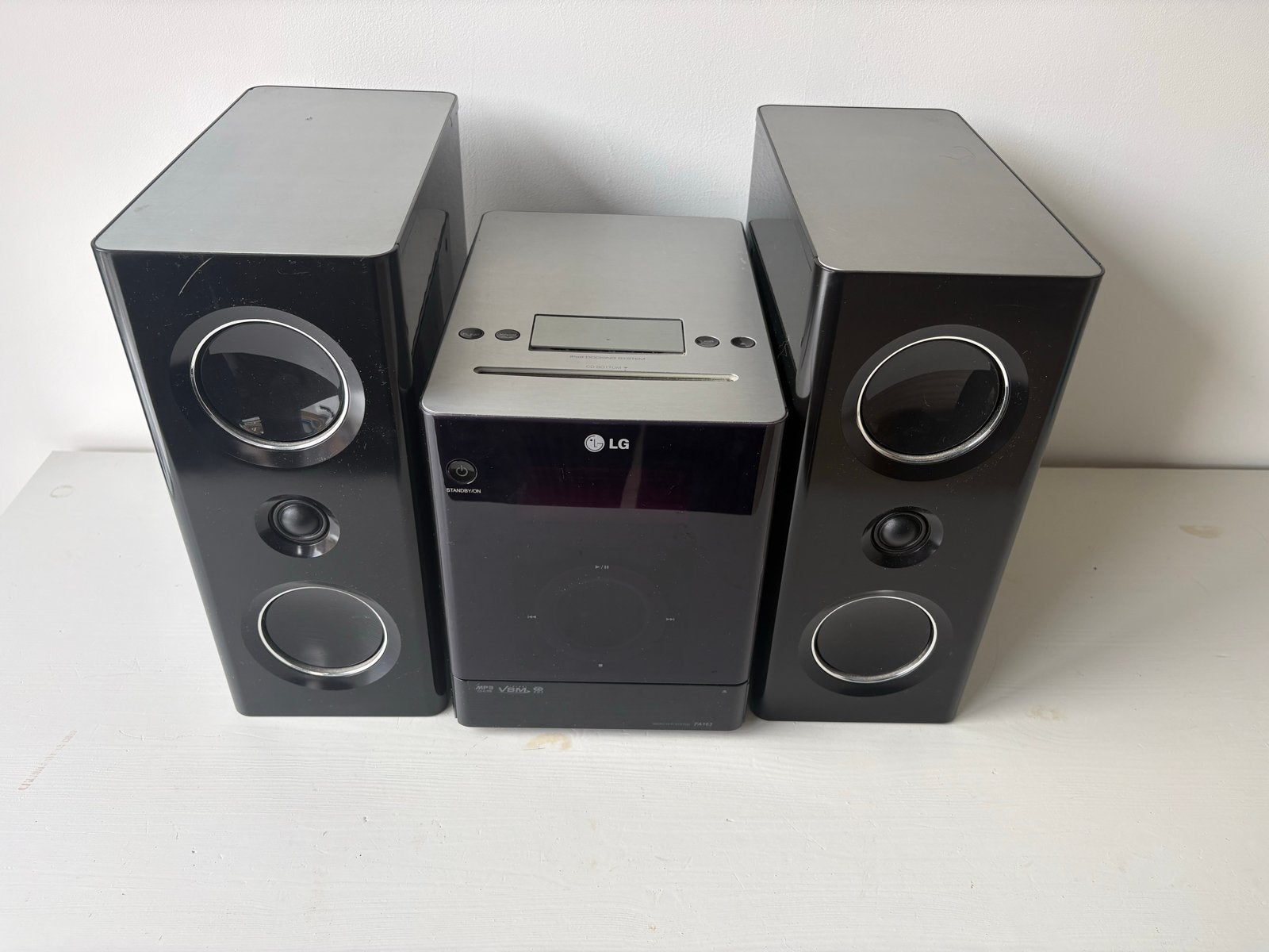 LG Micro Hi-Fi Systeem FA163-D0P met Speakers, Overige merken, Gebruikt, Ophalen of Verzenden, Microset