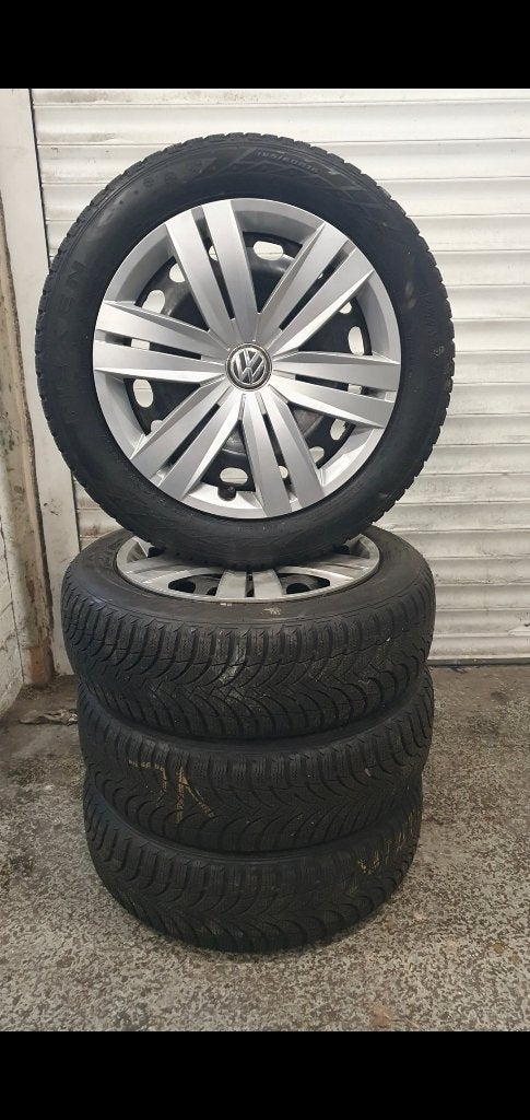 16"Winter Set 5x100 Ibiza/VW Polo/Fabia/Golf 4 Enz zgan!!, Gebruikt, 16 inch, Banden en Velgen, Personenwagen