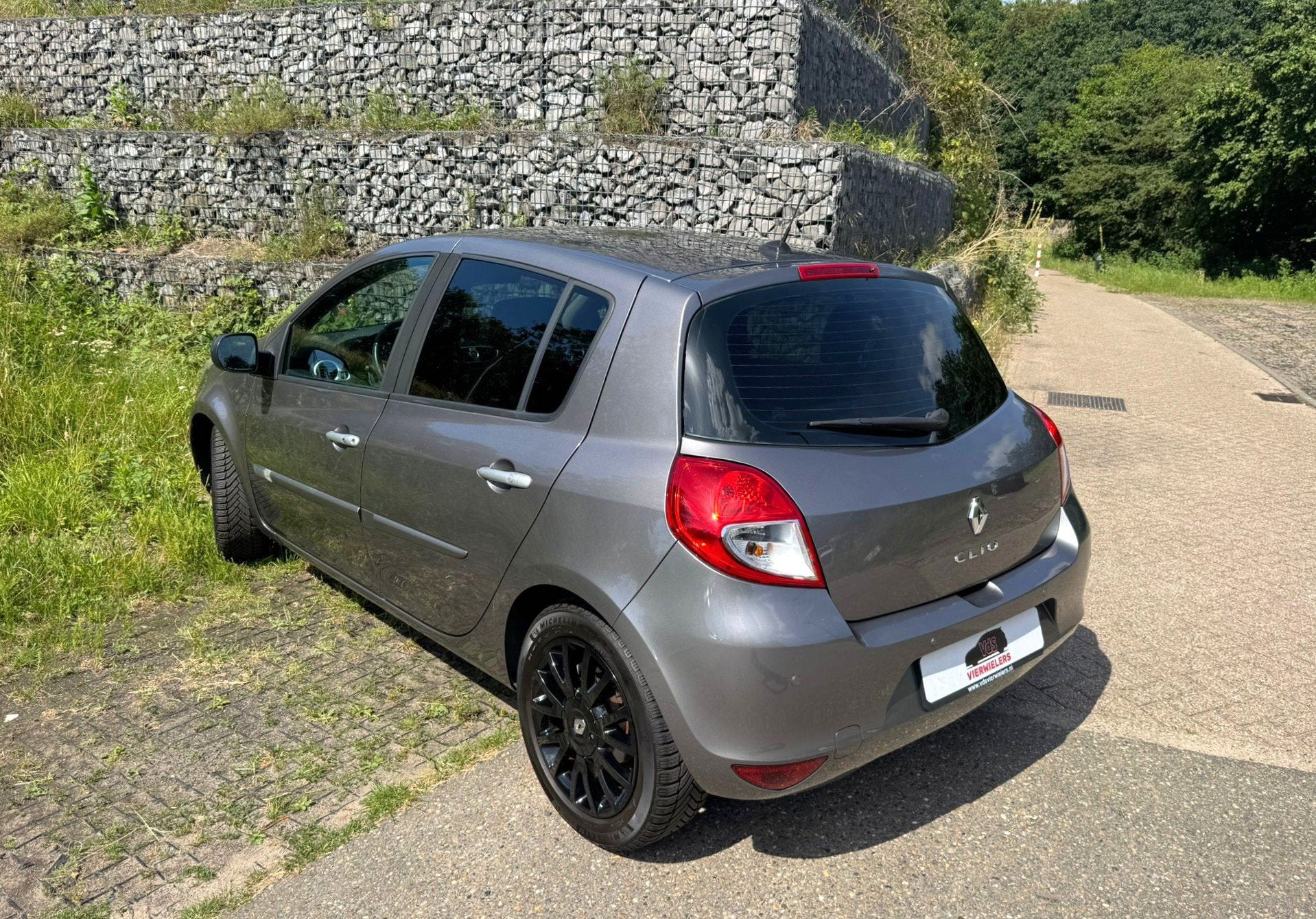 Renault Clio 1.2 TCe Dynamique Airco-Navi-Cruise Contr-Parke, Voorwielaandrijving, Euro 5, Gebruikt, 4 cilinders