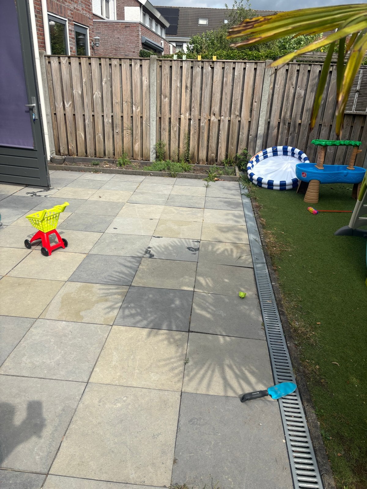 Complete tuin afhalen vanaf 16 augustus, Ophalen, Gebruikt, 10 m² of meer, Beton