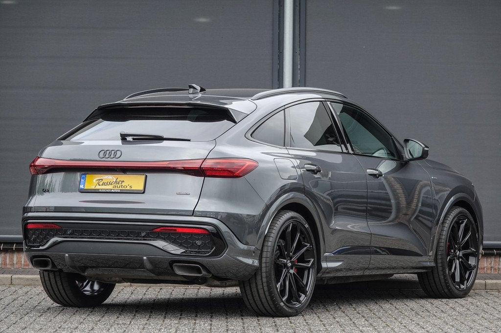 Audi Q5 Sportback e-hybrid | Quattro | S-Line | MMI Bijrijde, Auto's, Audi, Gebruikt, Zwart, 4 cilinders, Bedrijf