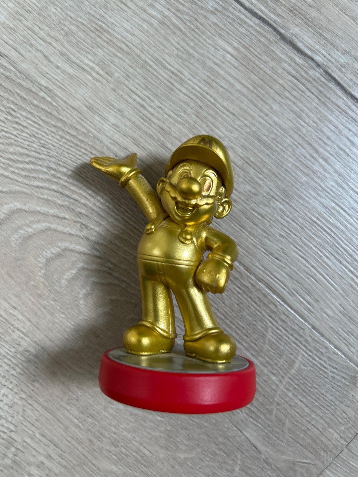 Gouden Mario amiibo - Nintendo Super Mario Collection, Spelcomputers en Games, Games | Nintendo Switch, 1 speler, Ophalen of Verzenden