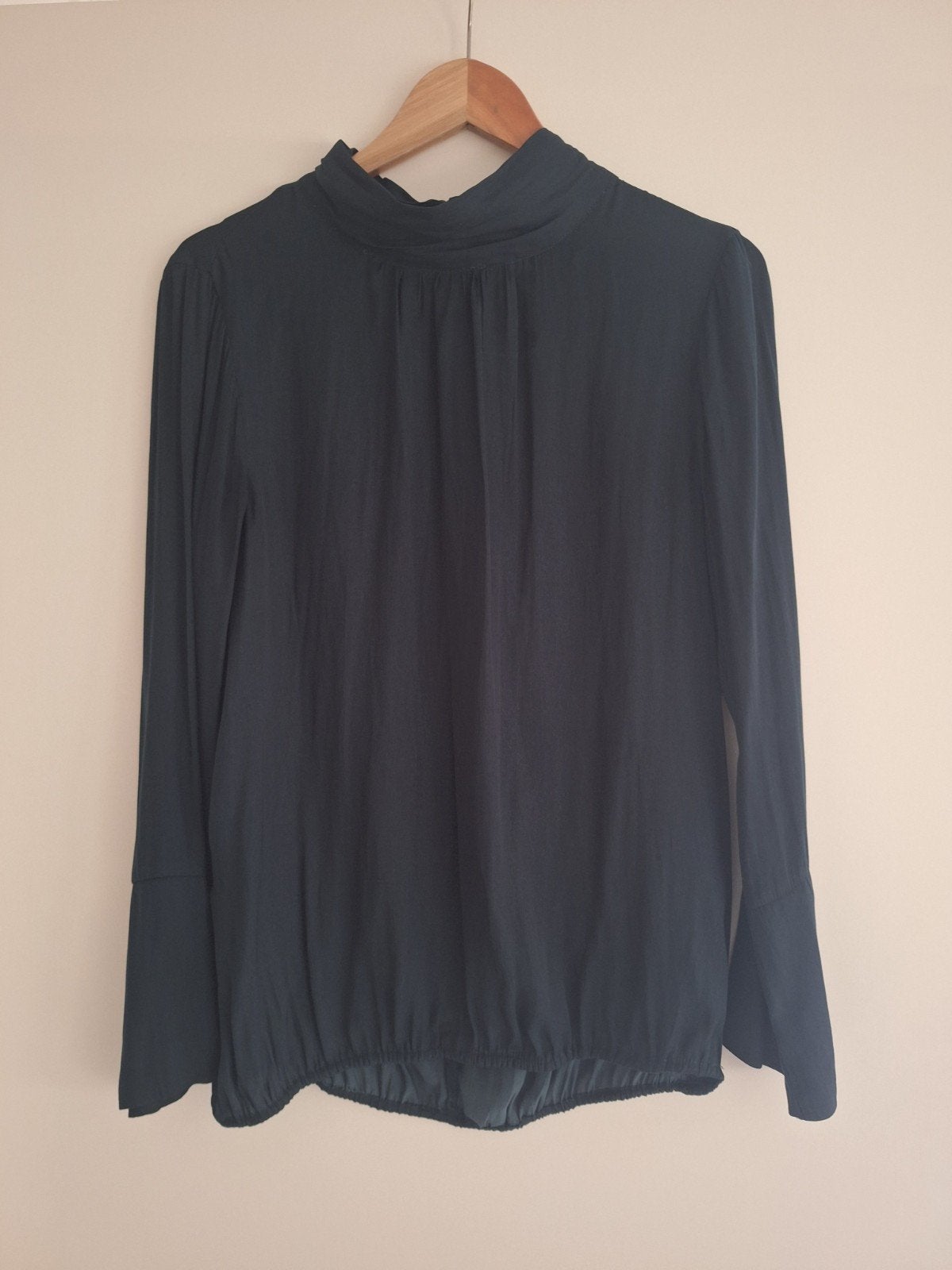 Prachtige soepele top Petrol, Blauw, Maat 42/44 (L), Ophalen of Verzenden, Zo goed als nieuw