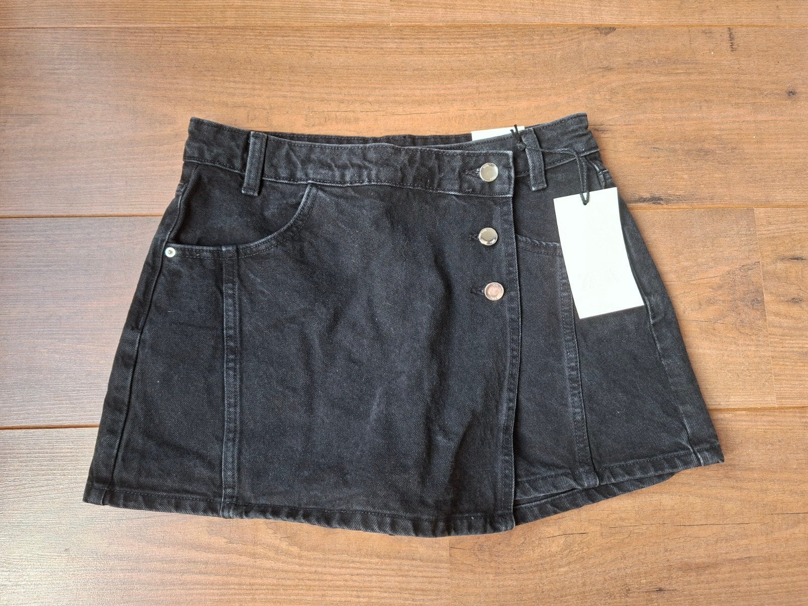 Zwarte jeans skort van Zara, maat S, Kleding | Dames, Nieuw, Ophalen of Verzenden, Maat 36 (S), Boven de knie