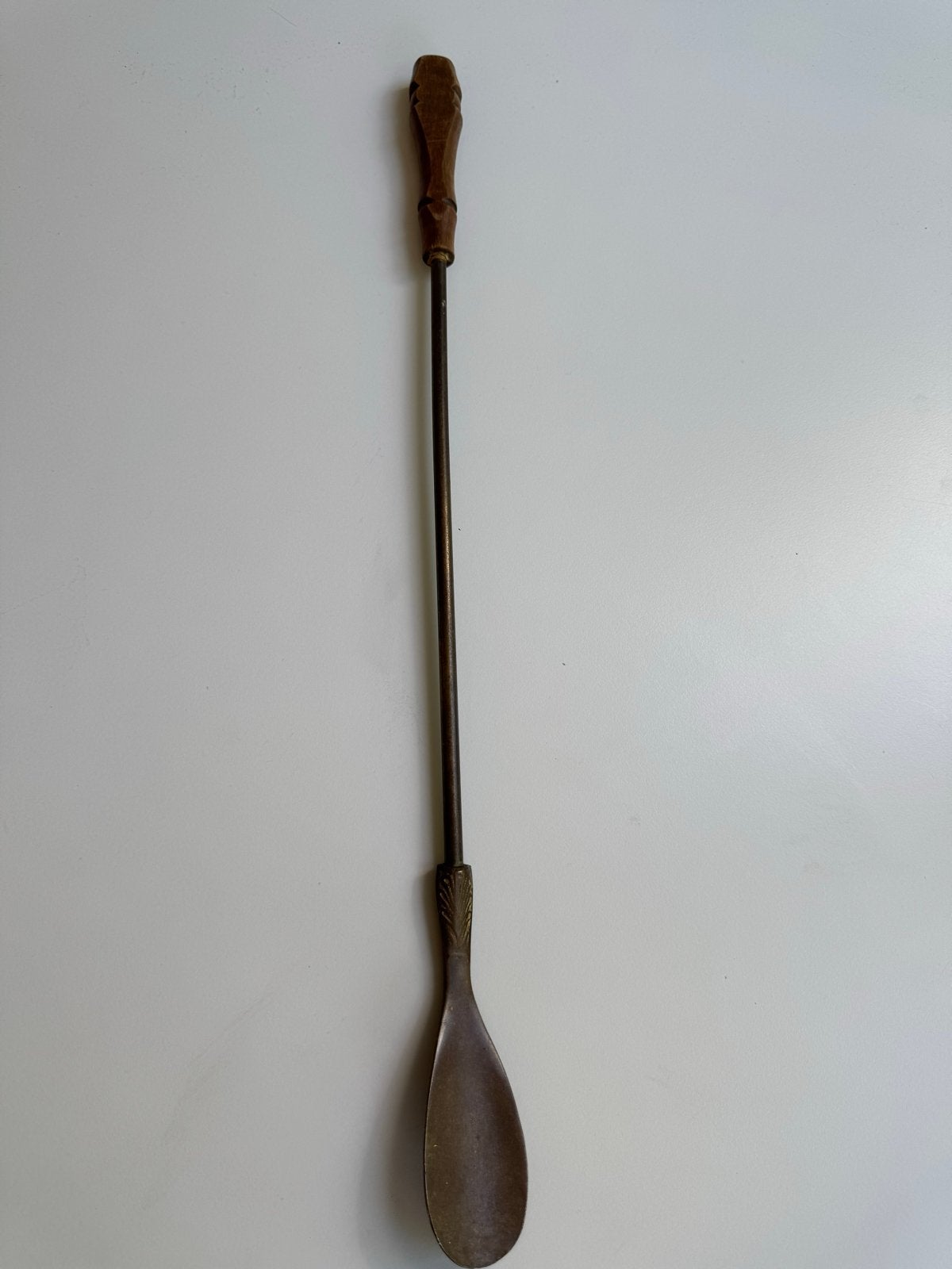 Vintage schoenlepel met houten handvat, Verzenden