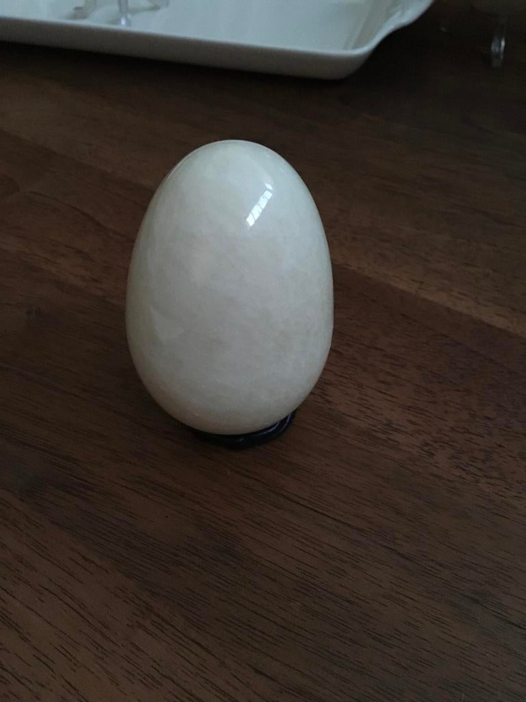 Ei witte jade waarschijnlijk 8 cm, Ophalen of Verzenden, Overige typen