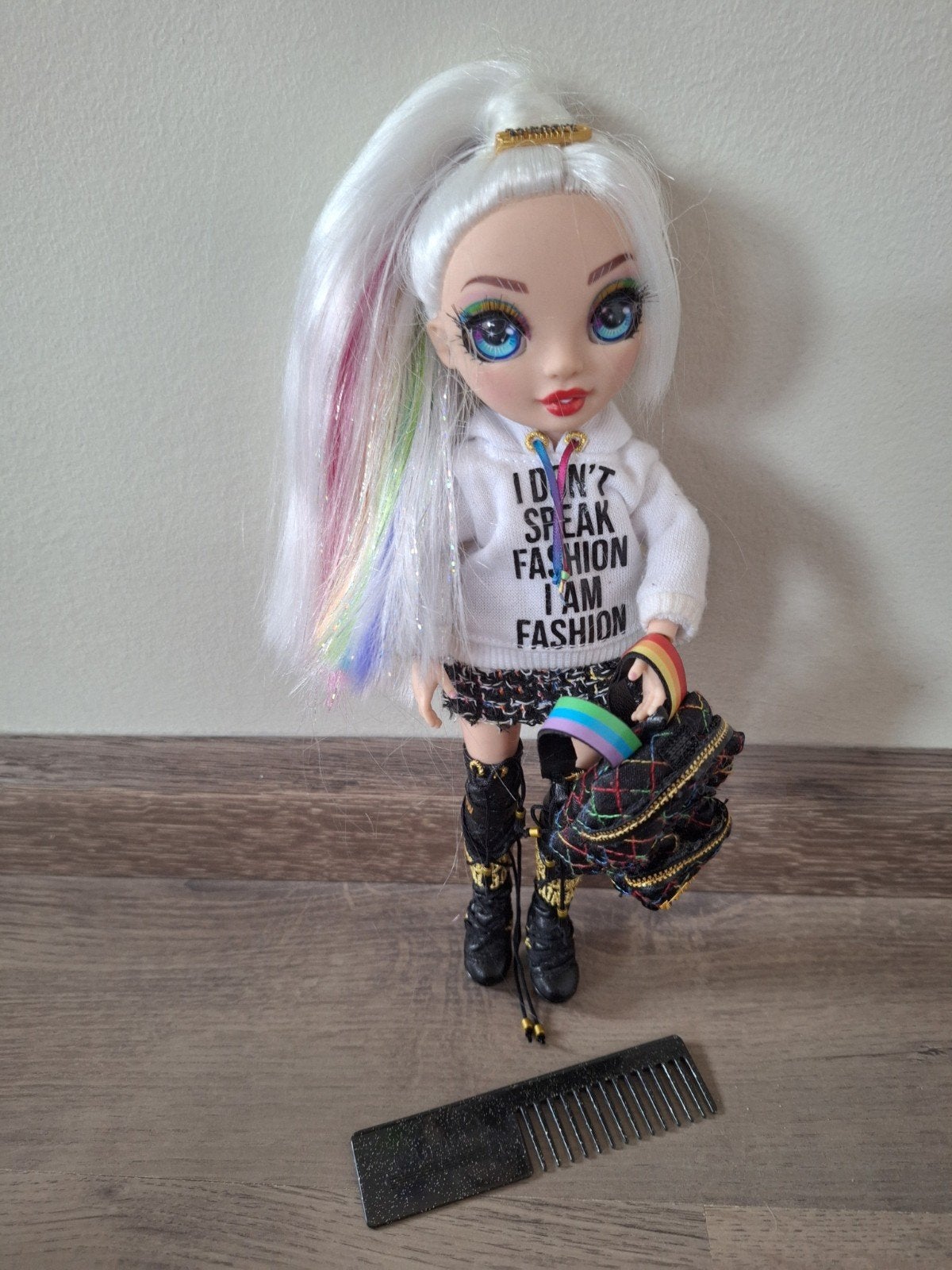 Rainbow High Junior High Special Edition Doll - Amaya Raine, Ophalen of Verzenden, Zo goed als nieuw, Pop