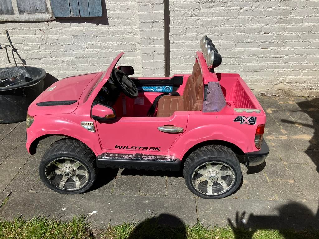 Elektronische Kinderauto gratis, Ophalen, Gebruikt