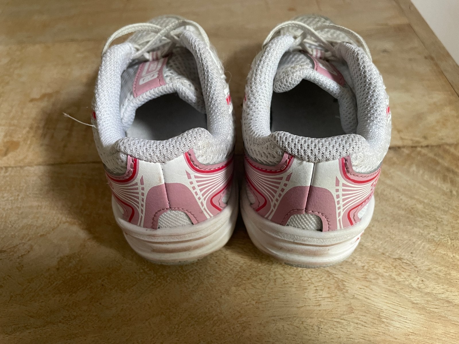 New Balance 740 sneakers wit/roze - Maat 26, Ophalen, Gedragen, Wit, Sneakers of Gympen