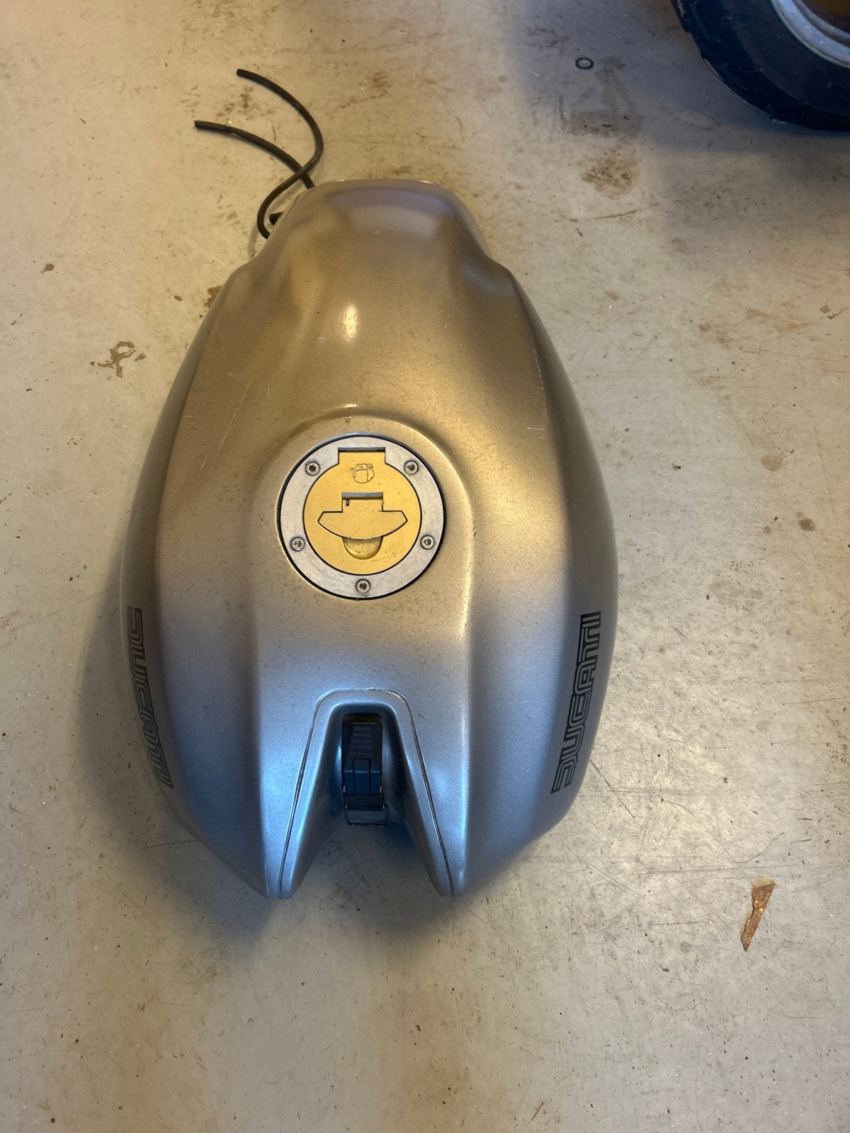 Ducati Monster brandstoftank - Gebruikt, Motoren, Ophalen, Gebruikt
