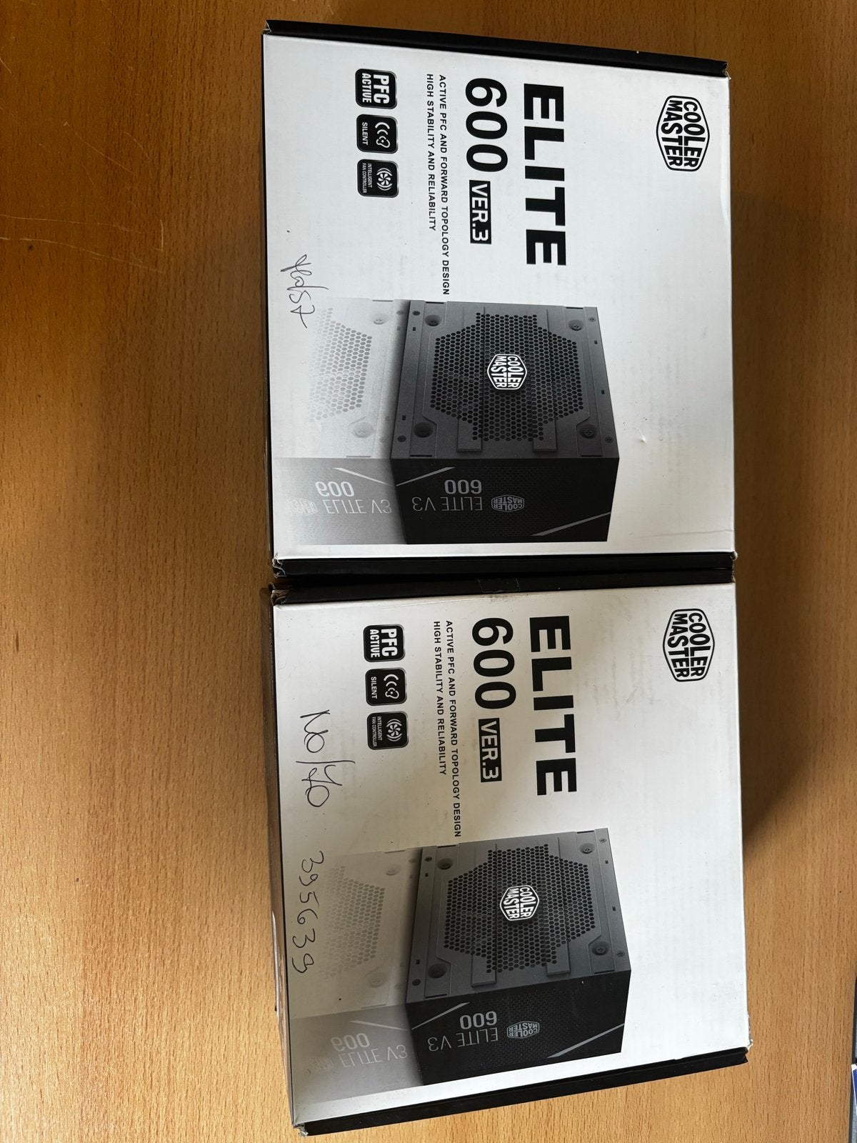 2x Cooler Master Elite 600 V3 Voedingen - Gebruikt, Ophalen of Verzenden, Gebruikt