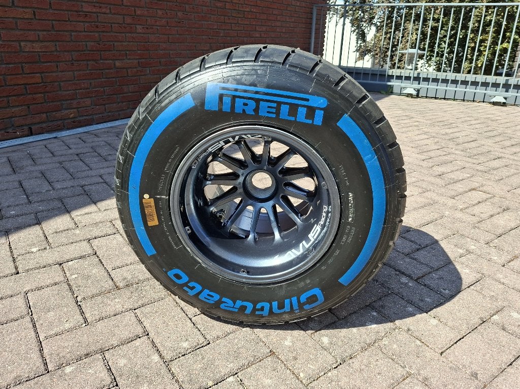Formule 1 F1 achterwiel Pirelli regenband Avus Racing velg, Ophalen, Gebruikt, Formule 1