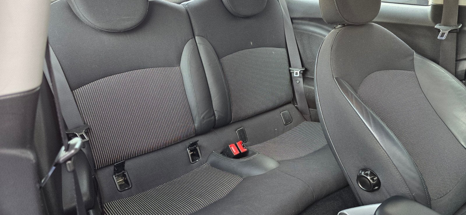Foto 17 van Mini 1.6 Cooper PARK LANE  2007, nw apk,airco