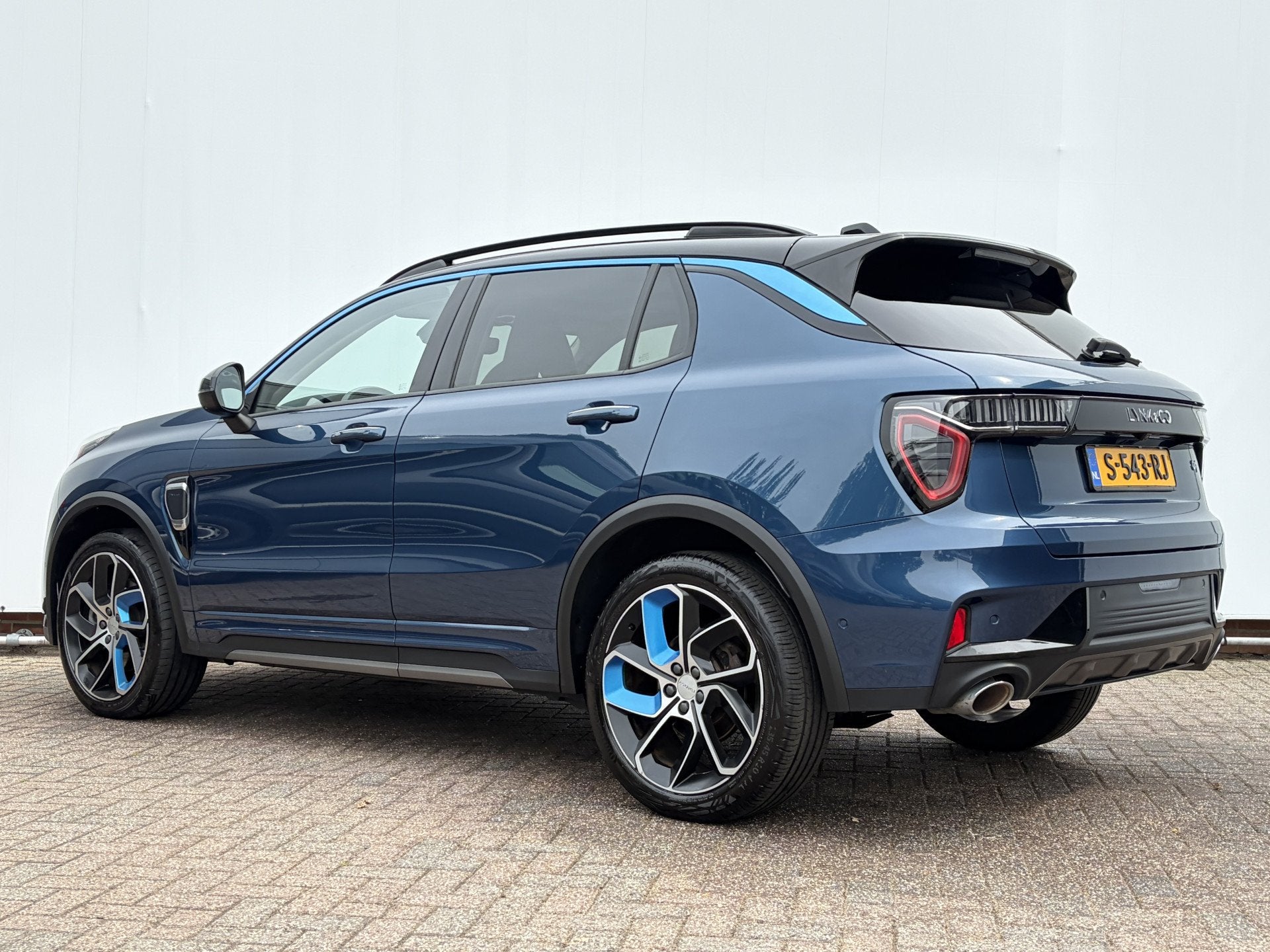 Lynk & Co 01 1.5 PHEV 262PK Adapt.Cruise 360° Cam Carplay P, Auto's, Lynk & Co, Euro 6, Blauw, 120 €/maand, Origineel Nederlands