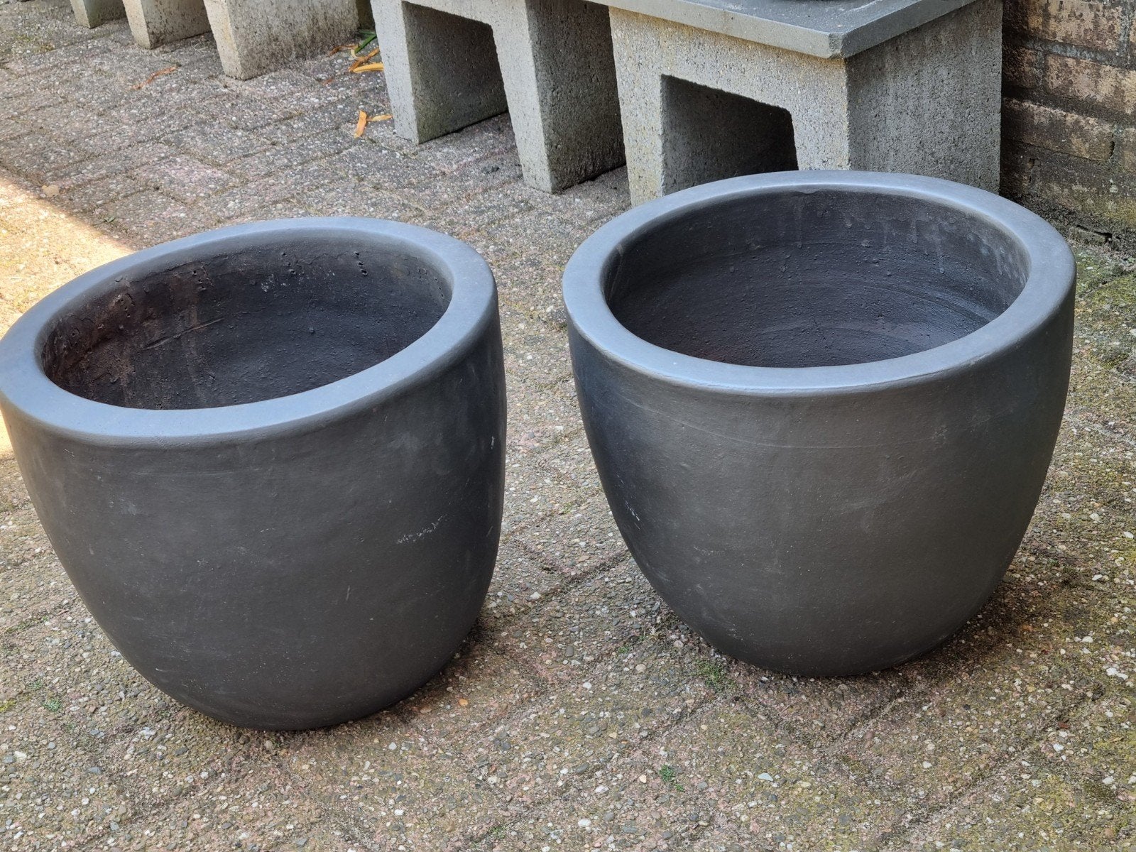 Grote  stenen  bloempot  38 cm, Ophalen, Steen, Gebruikt, Minder dan 60 cm