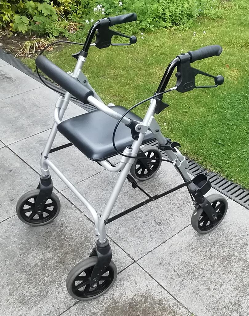 Rollator Dietz Ligero, Diversen, Ophalen, Opvouwbaar, Gebruikt