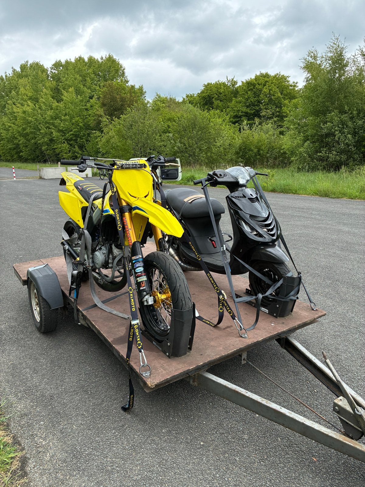 Motor aanhanger, Fietsen en Brommers, Ophalen, Gebruikt
