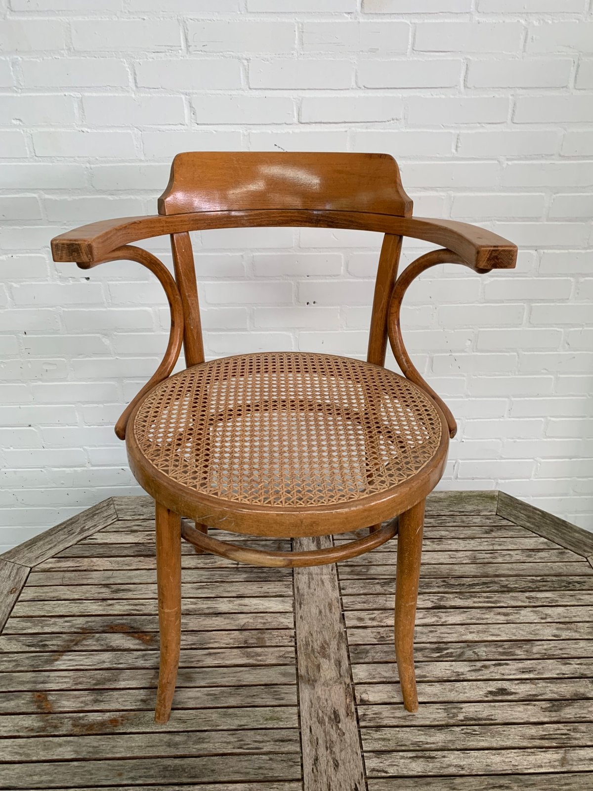 Stoel antieke Thone 233 Bentwood beukenhout met webbing zit, Ophalen of Verzenden