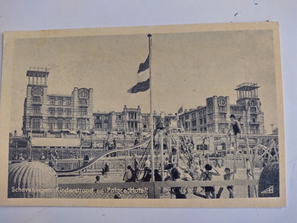 Ansicht Scheveningen 1945, Ophalen of Verzenden, 1940 tot 1960, Gelopen, Zuid-Holland