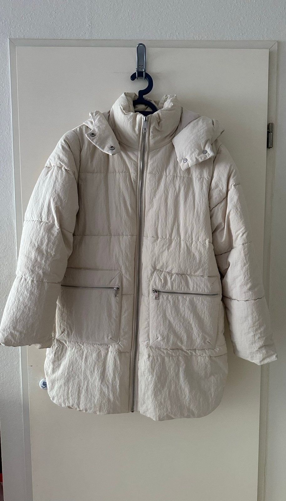 Zara oversized pufferjas  -gewatteerde jas met een capuchon, Ophalen of Verzenden, Zo goed als nieuw, Maat 38/40 (M), Beige