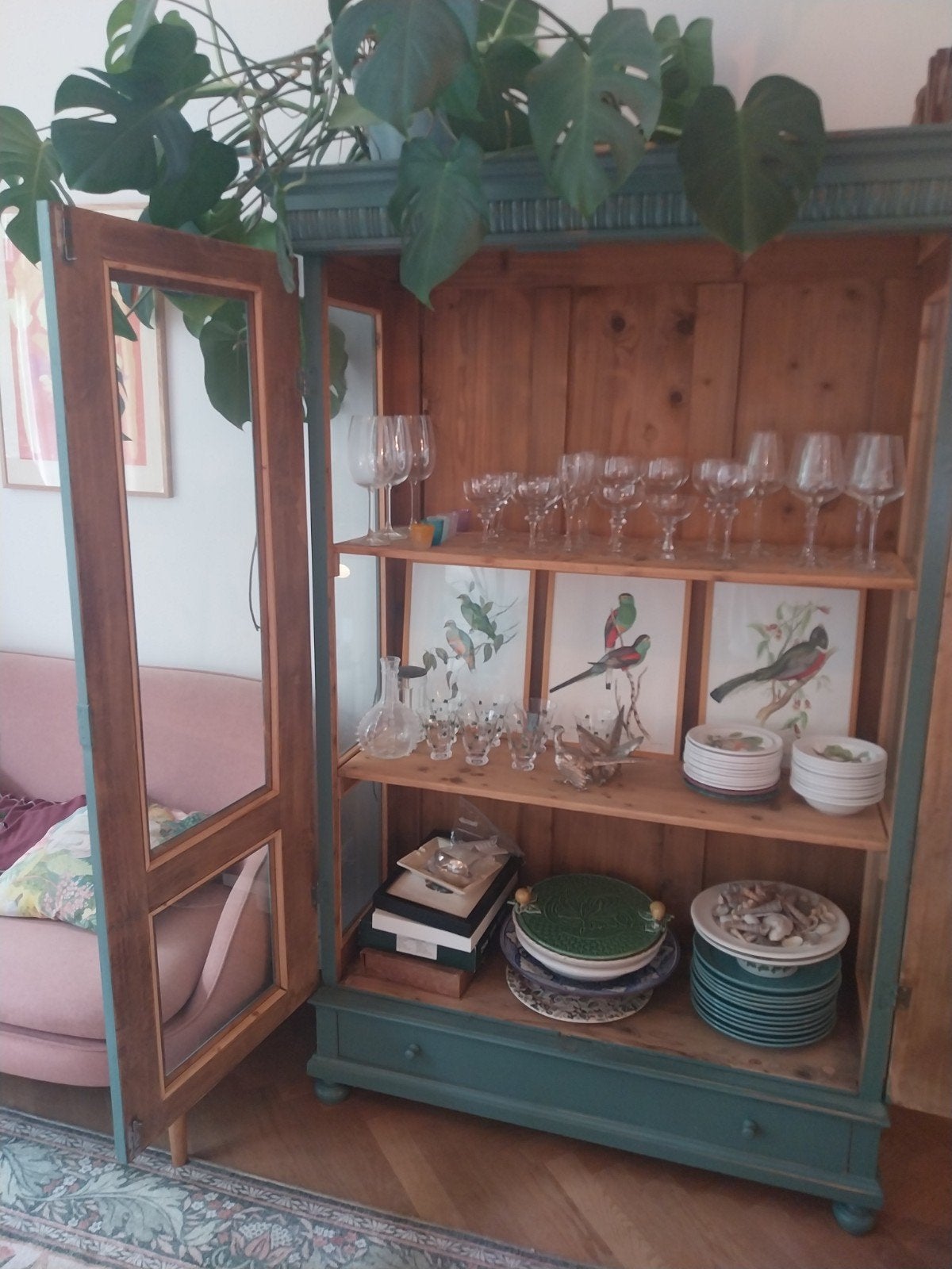 Foto 6 van Servieskast in landelijke stijl