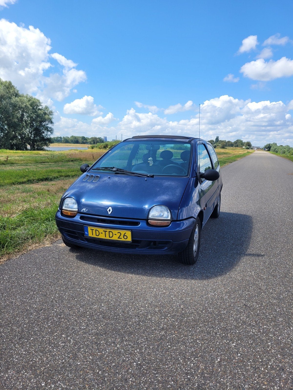 Renault Twingo 1.2 1998 Blauw, Auto's, Twingo, 600 kg, 4 cilinders, Blauw