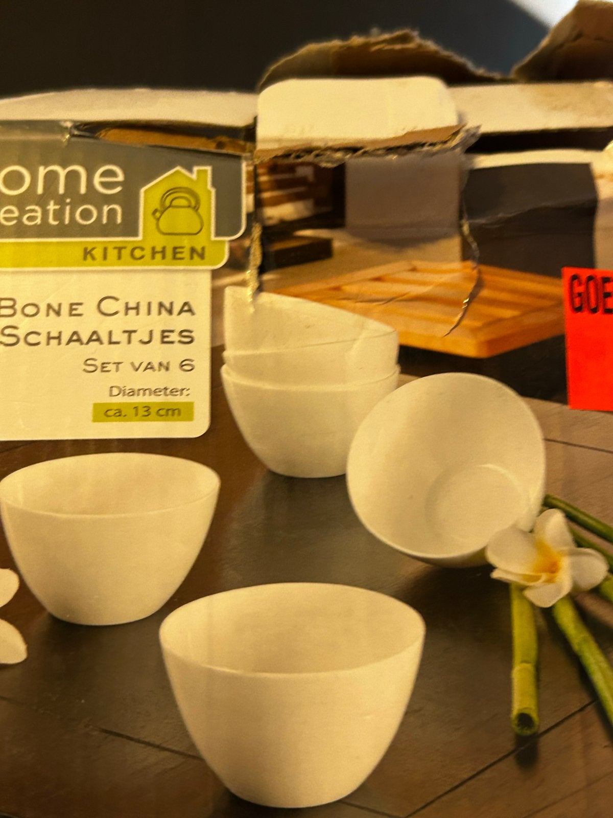 Set van 6 stuks Bone China Schaaltjes home creation, Ophalen, Nieuw, Porselein, Kom(men)