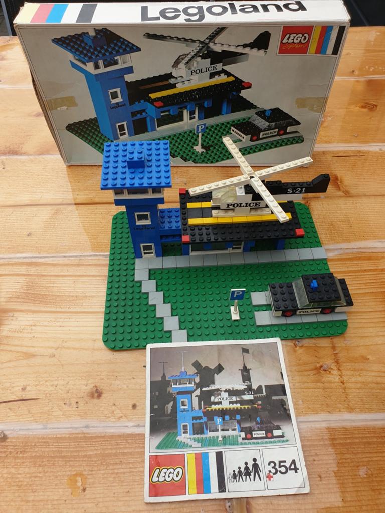 Vintage LEGO Legoland Politiebureau 354 met doos en boekje, Ophalen of Verzenden, Gebruikt, Overige merken