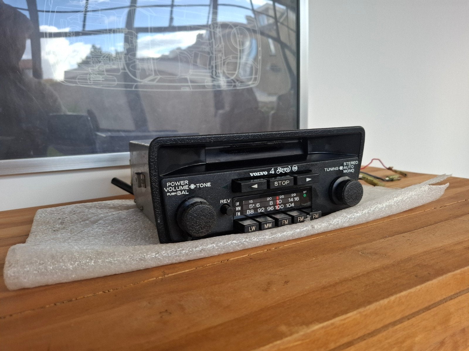 Originele Volvo 4 Stereo autoradio - Vintage accessoire, Ophalen of Verzenden, Gebruikt