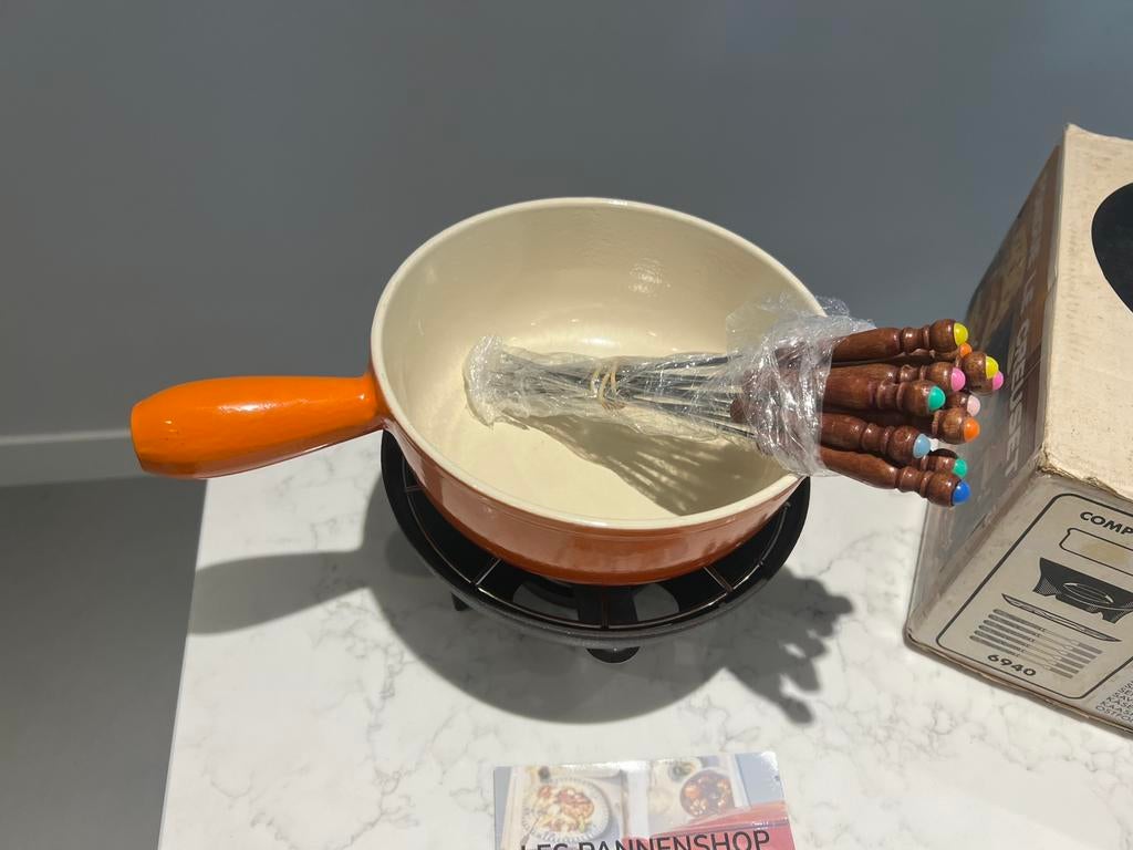 Le Creuset (kaas)fondue set, in de doos geleverd, Brander, Fondueset, Ophalen of Verzenden, Zo goed als nieuw