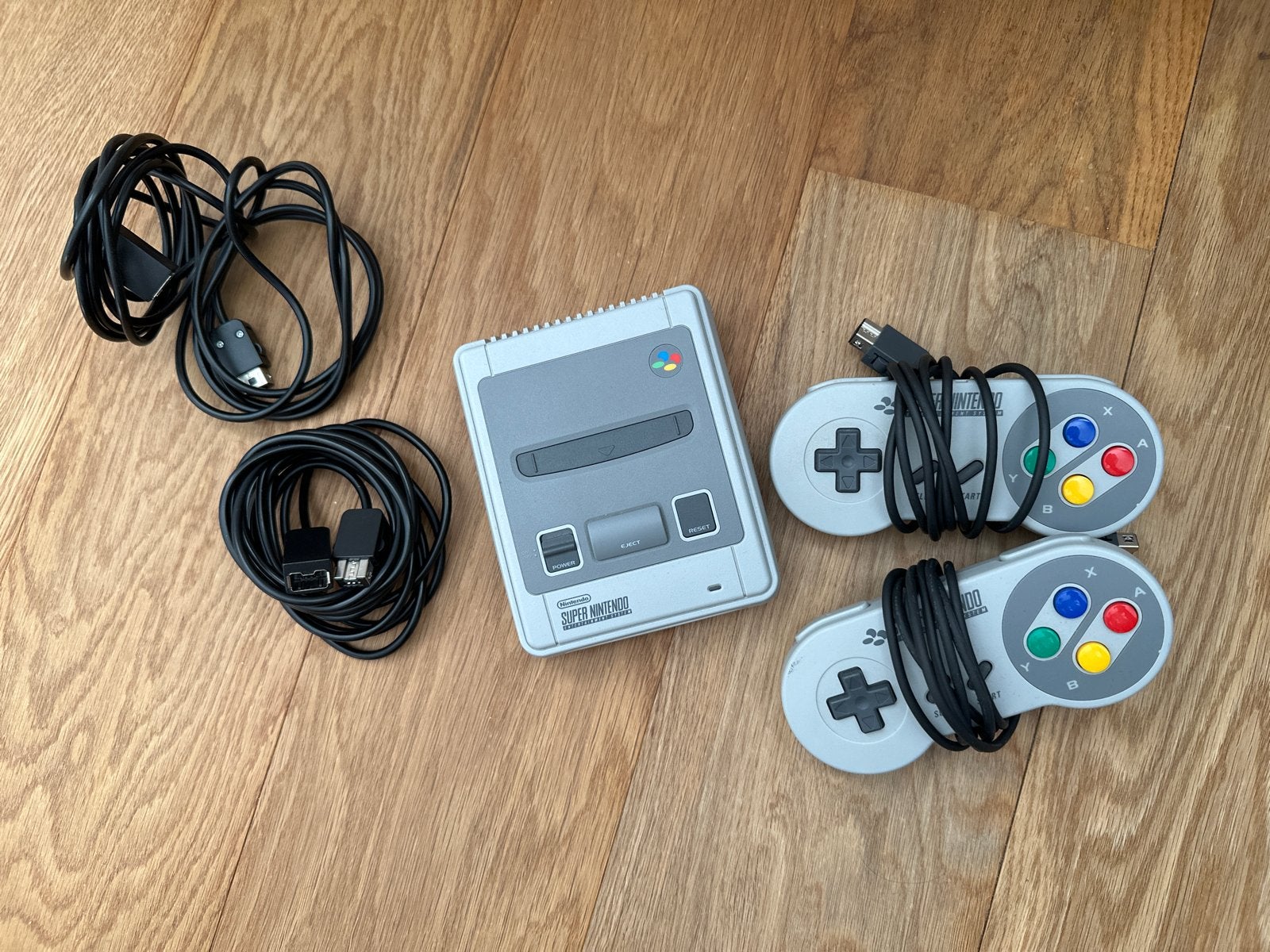 SNES Mini Classic Edition - Zo goed als nieuw met extra's, Spelcomputers en Games, Spelcomputers | Nintendo Super NES, Ophalen of Verzenden